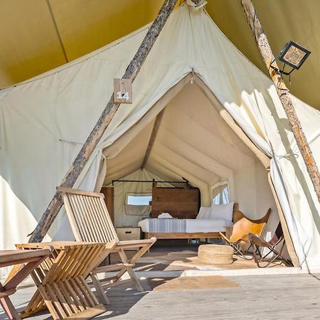 Under Canvas West Yellowstone Buitenkant foto