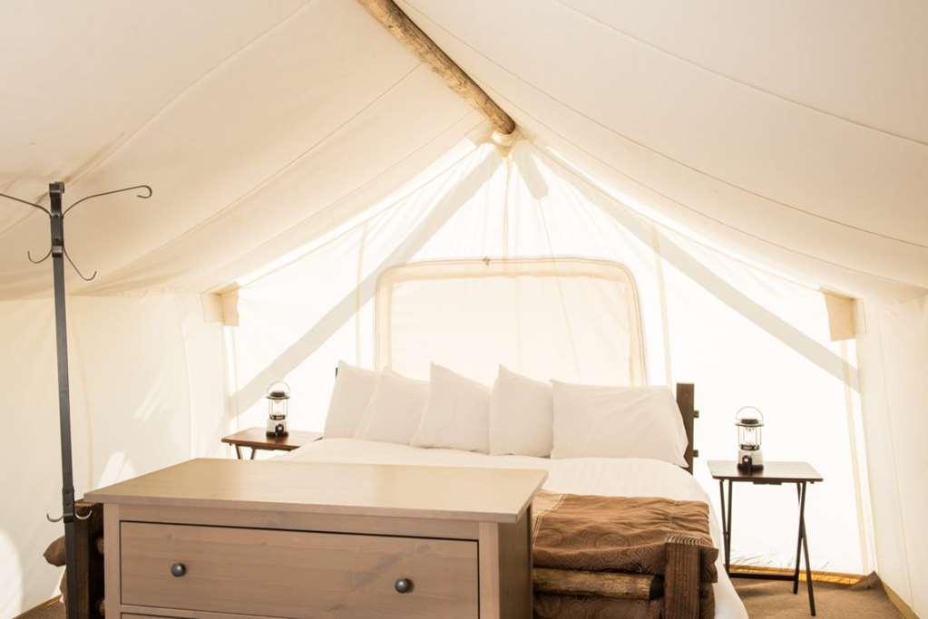Under Canvas West Yellowstone Kamer foto