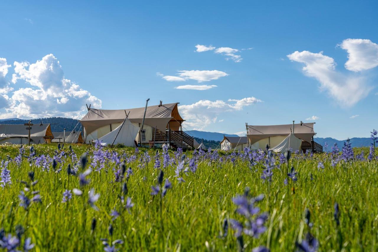 Under Canvas West Yellowstone Buitenkant foto