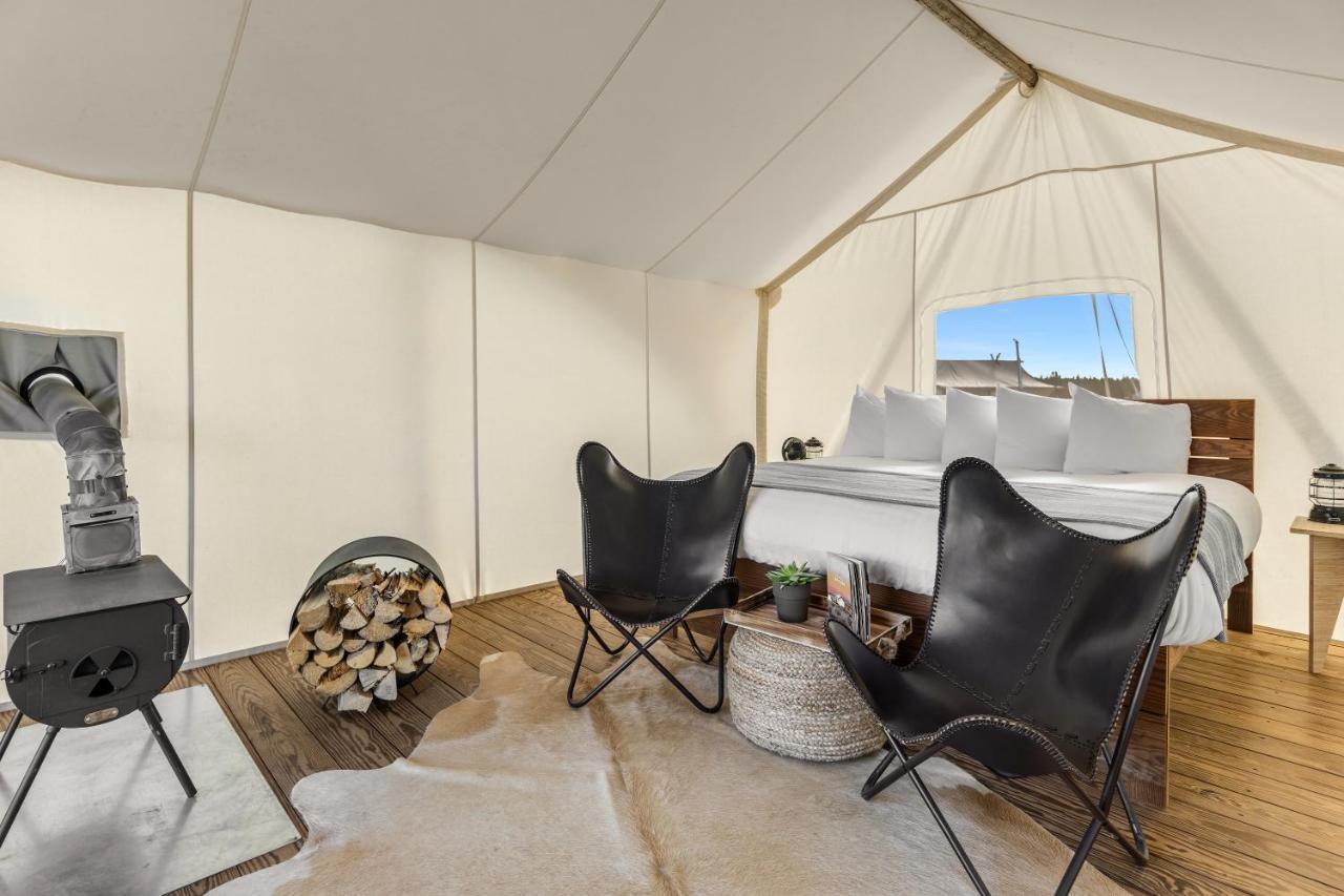 Under Canvas West Yellowstone Buitenkant foto