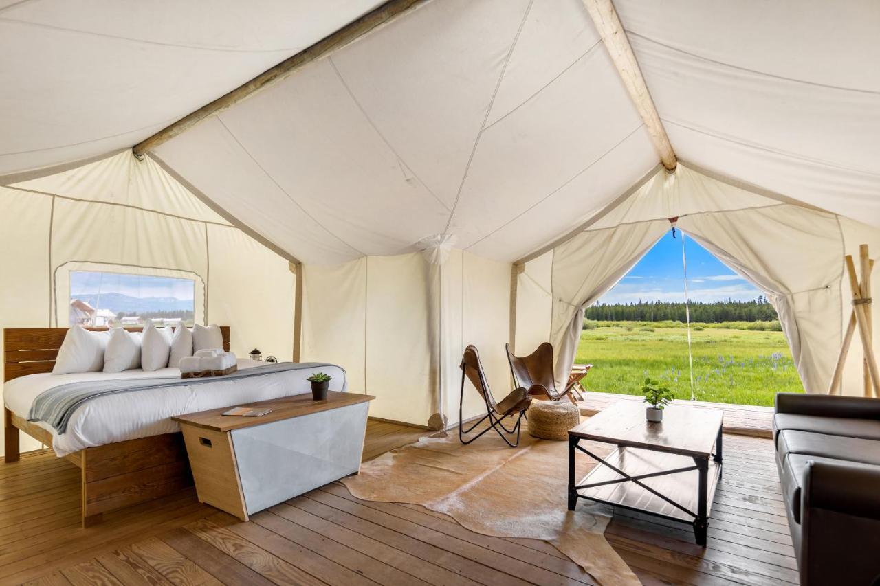 Under Canvas West Yellowstone Buitenkant foto