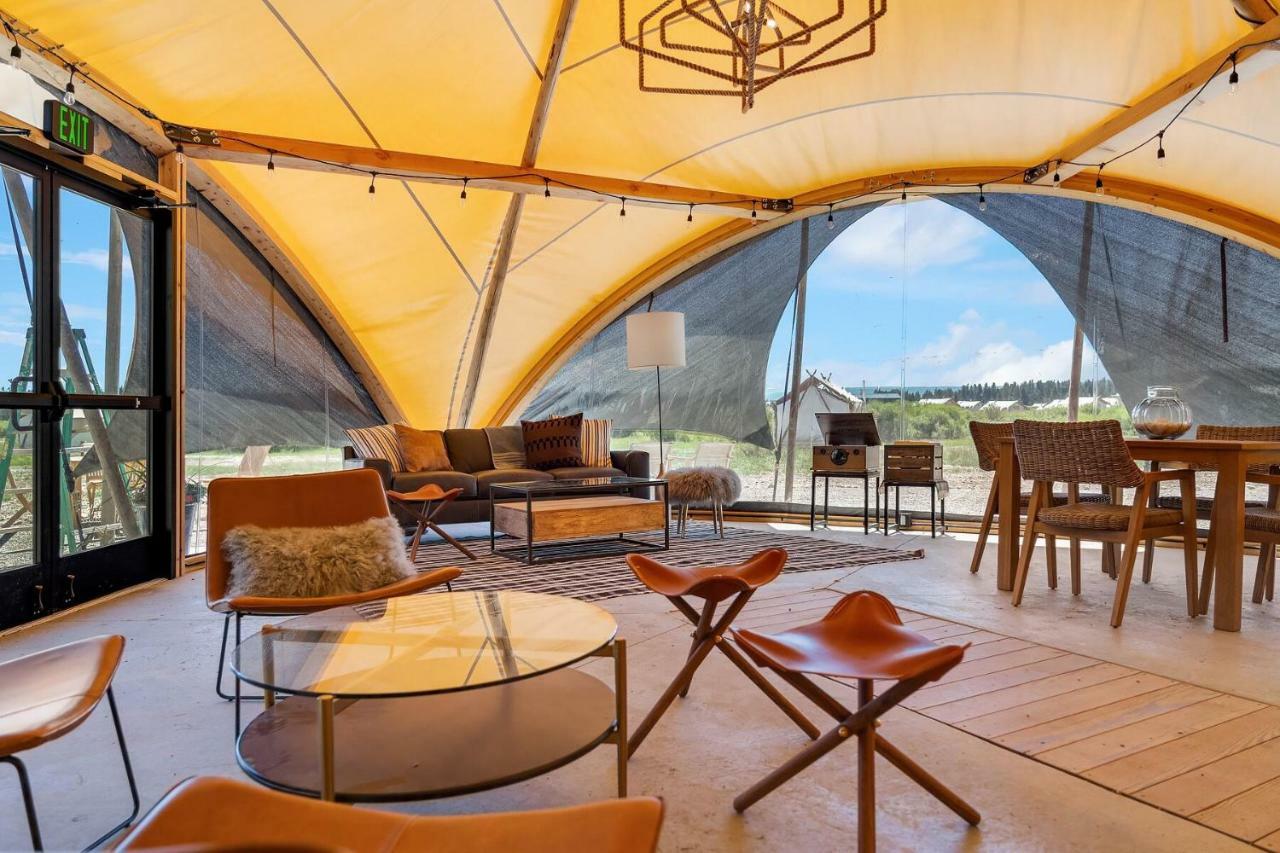 Under Canvas West Yellowstone Buitenkant foto