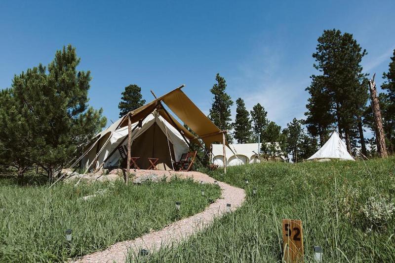 Under Canvas West Yellowstone Buitenkant foto